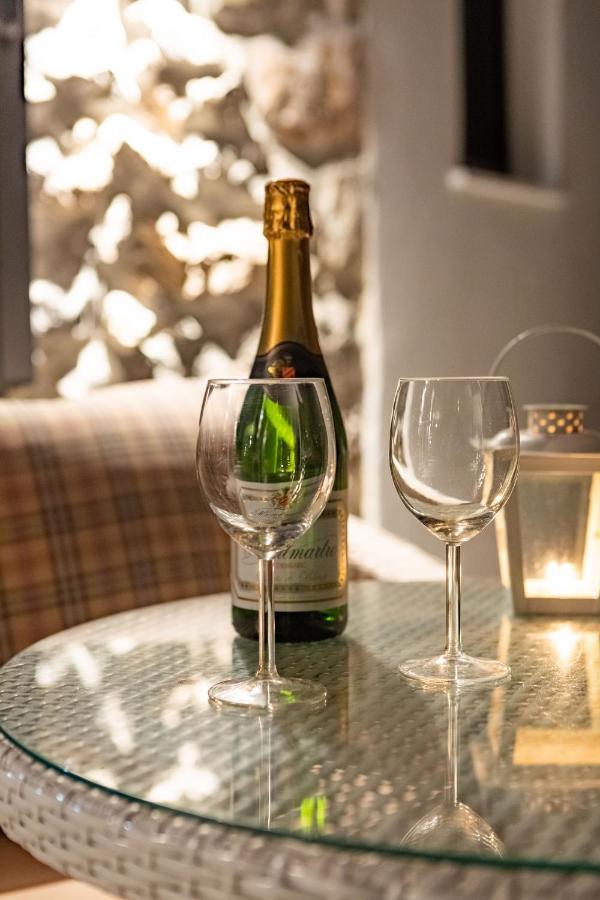V&m Traditional Luxury *